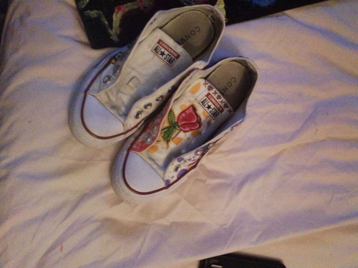 I make custom design pants shoes or shirts