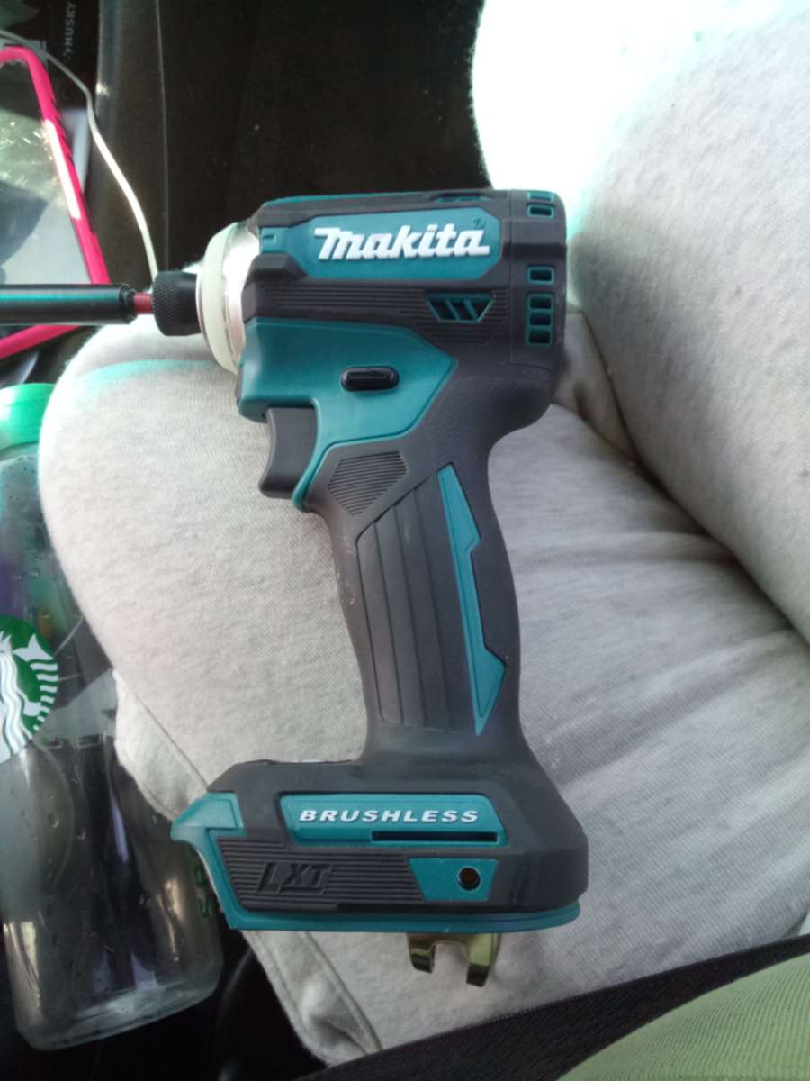 Makita xdt16 IMPACT WRENCH DRIVER