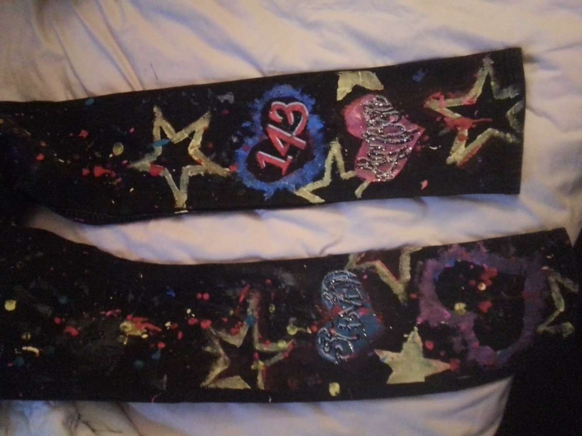 I make custom design pants shoes or shirts