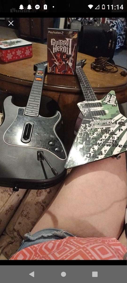 2 Guitar hero plus game for 40 2053940582 Harvey