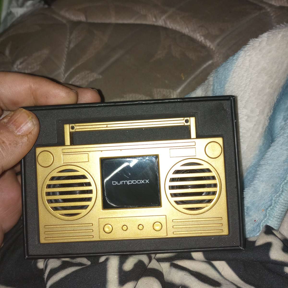 awesome like new Gold MICROBOOM BUMPBOXX