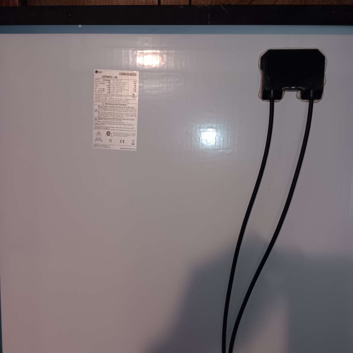 LG solar panels for house 250 a piece