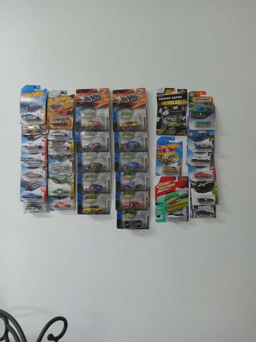 your choice on the hot wheels