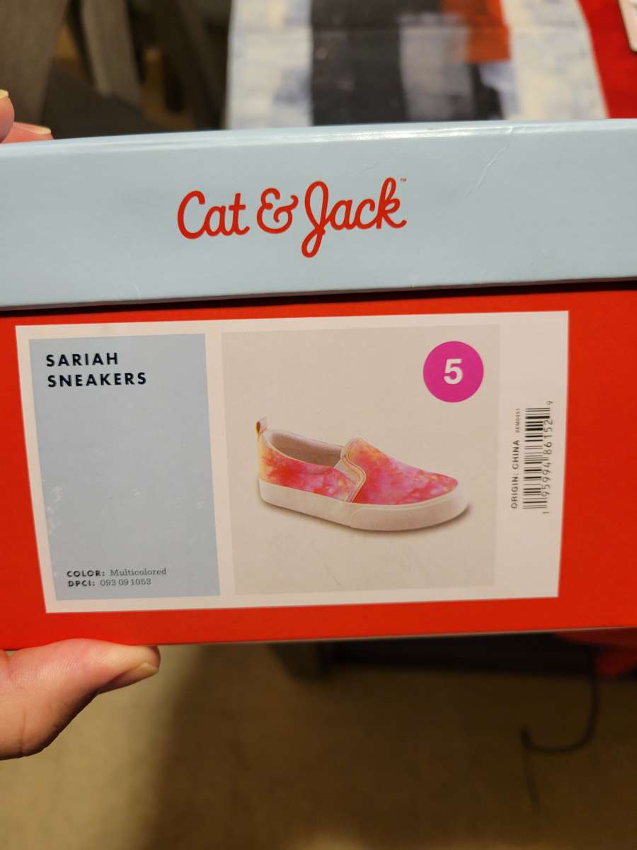 Women or girls shoes