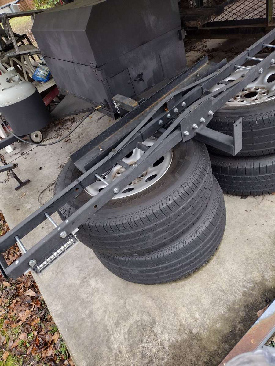 motorcycle or scooter hauler goes in Reese hitch