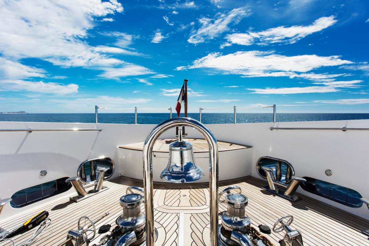 yacht komokwa