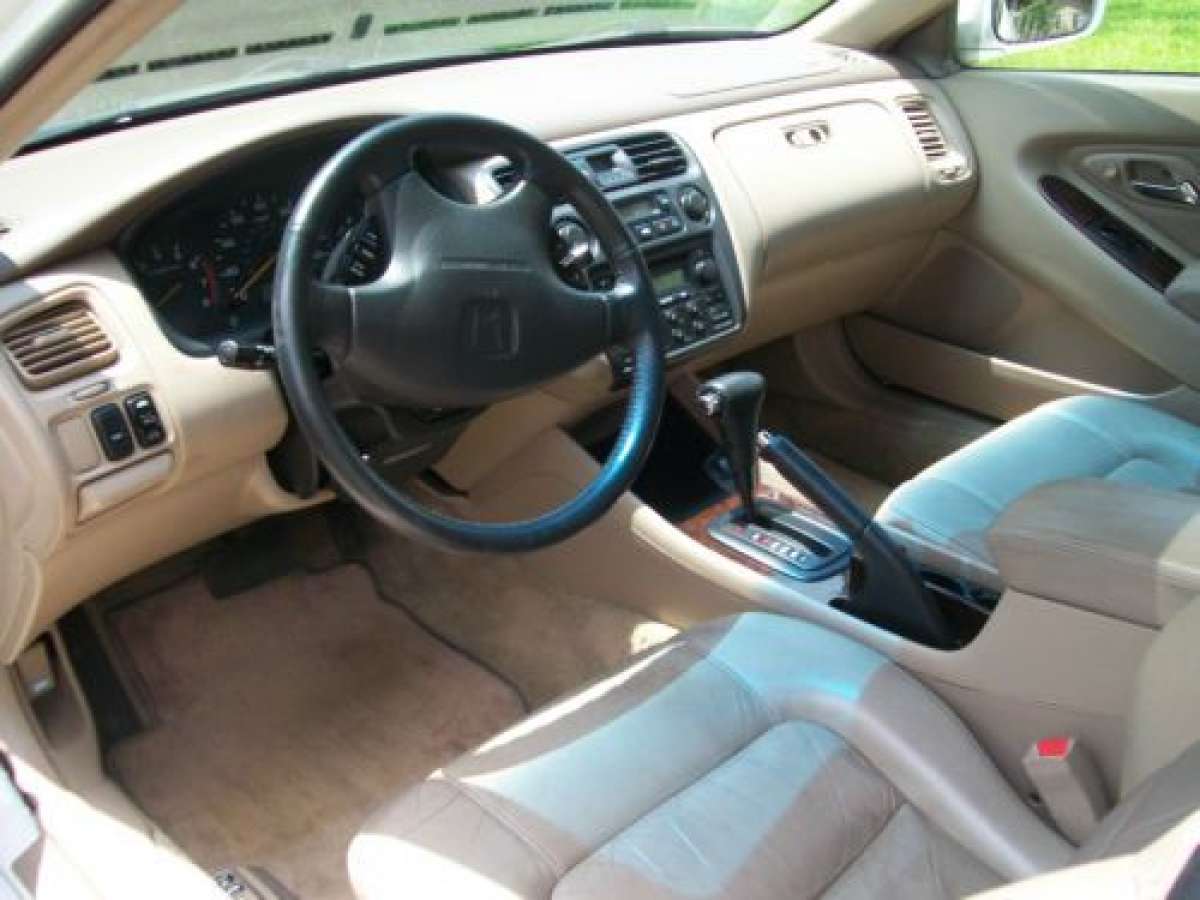 1999 Honda Accord