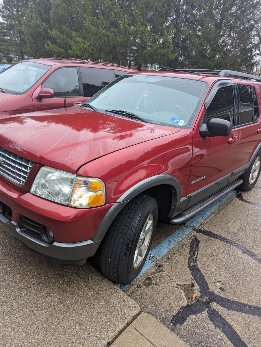 2005 Ford Explorer XLT 4X4