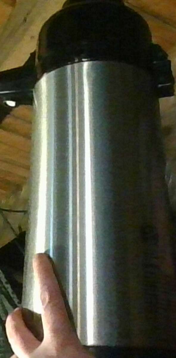 Theremus Container to keep drinks hot or cold