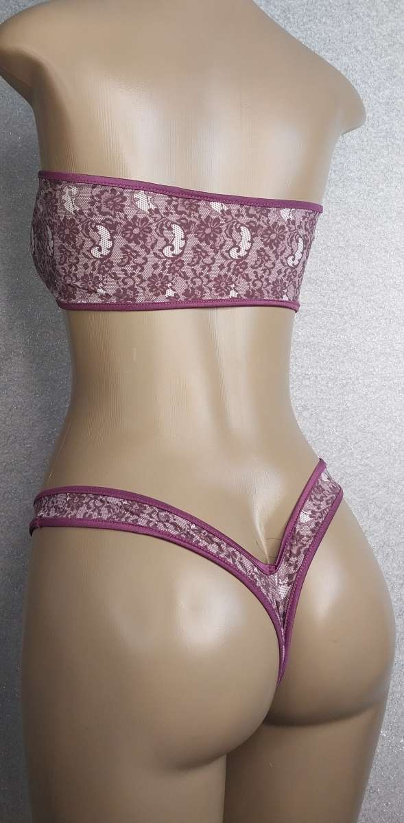 Gorgeous  Custom made Exoticwear thong bikini