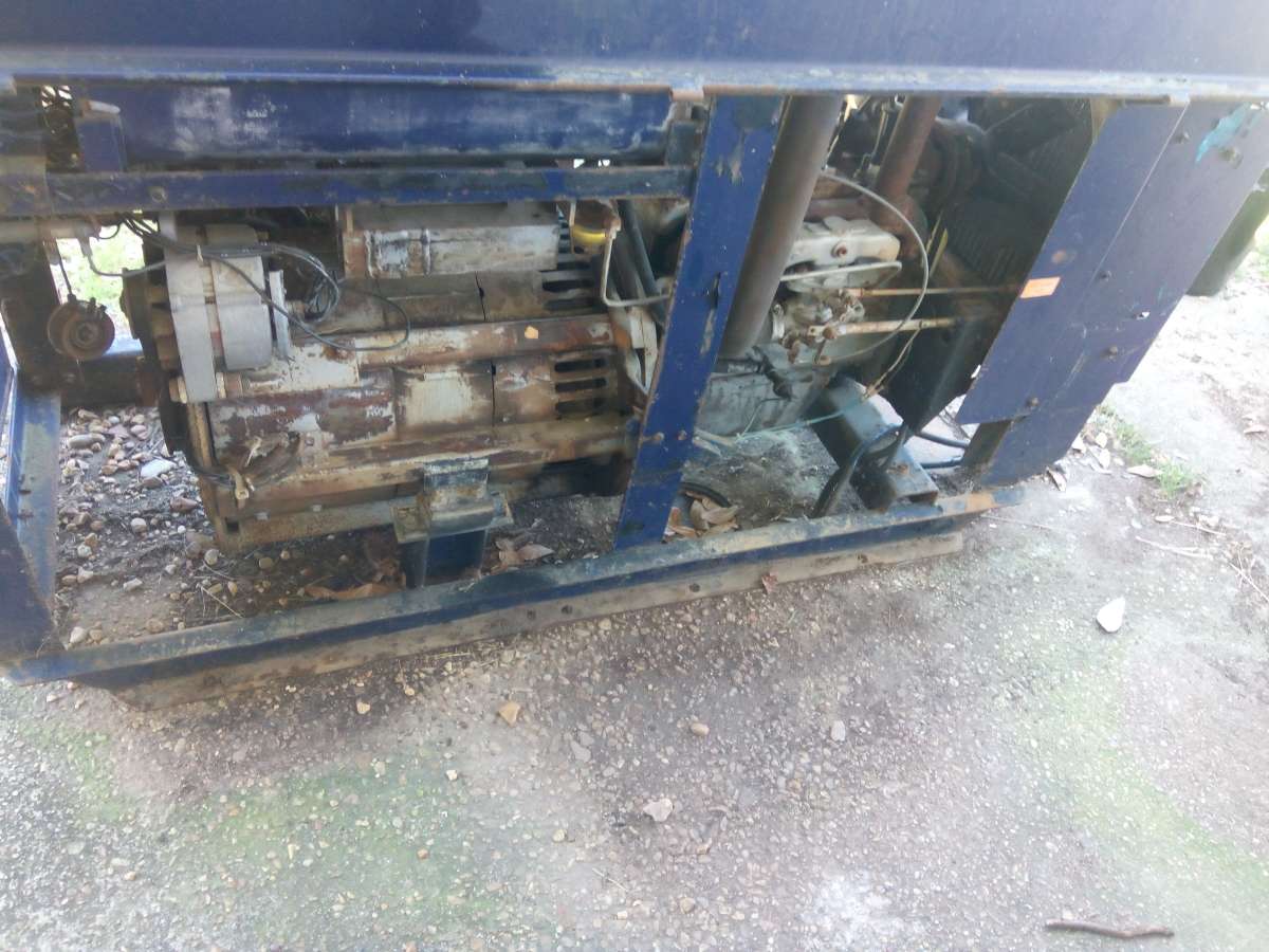 Big 20 Miller welder Gas engine runs and welds good
