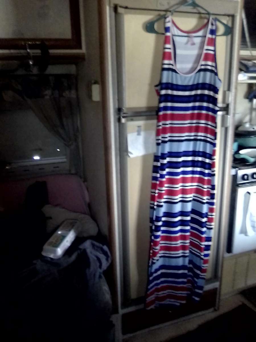 womans full length summer dress size 8