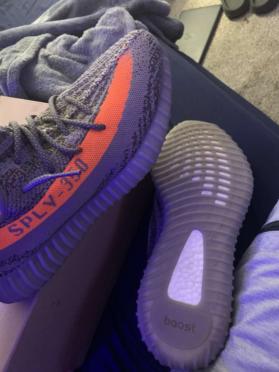 Yeezy 350 belugas