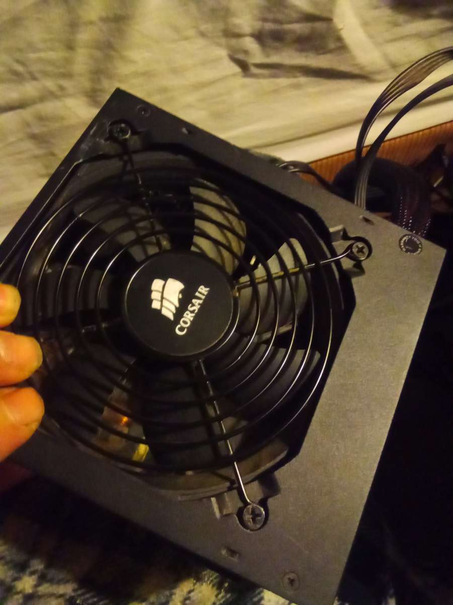 CORSAIR COMPUTER POWER SUPPLYS CS750M SERIES