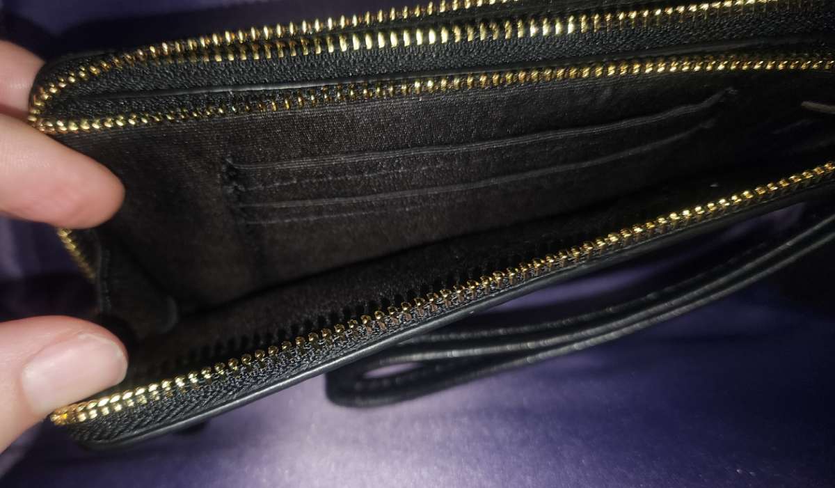 Black Double Zipper and Slots Wristlet