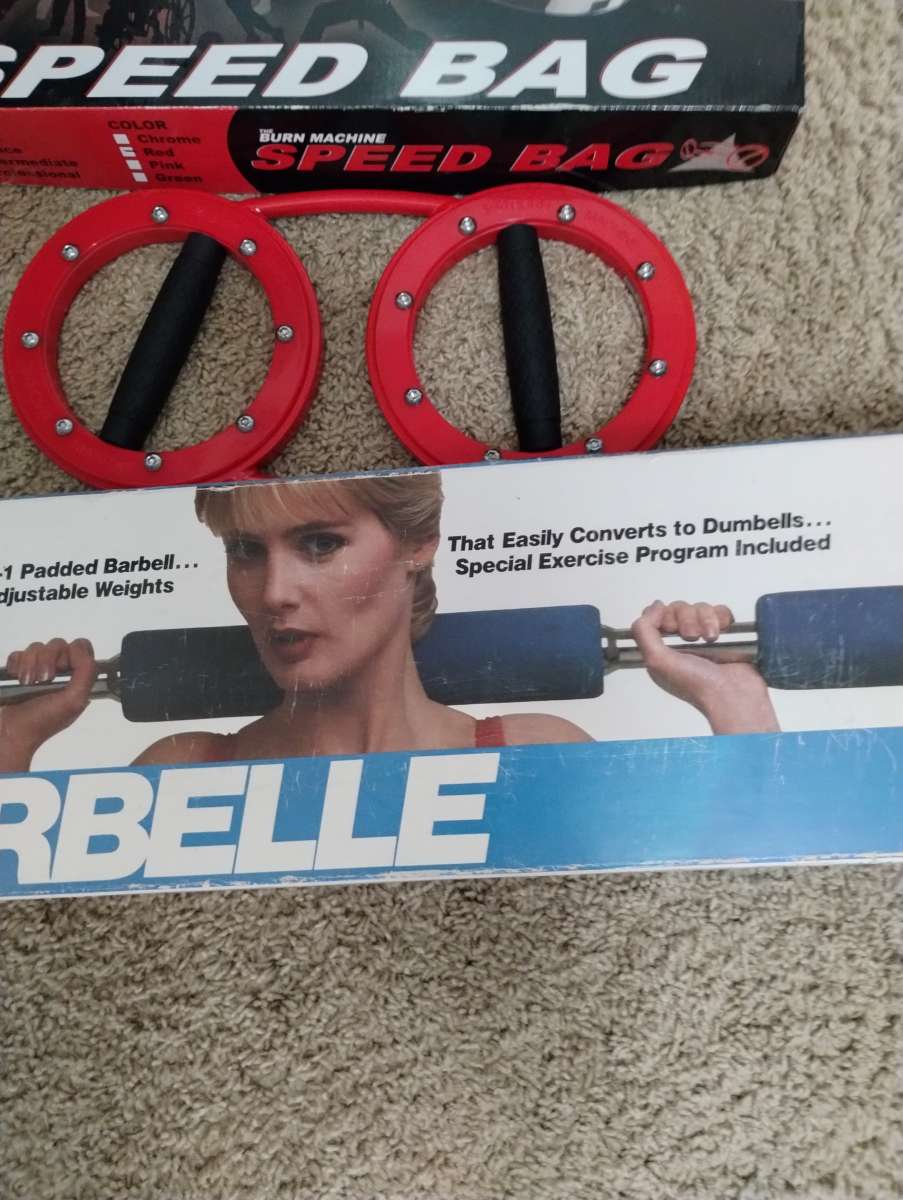 Get into shape by Summer using this 85lbs Dumbbell system