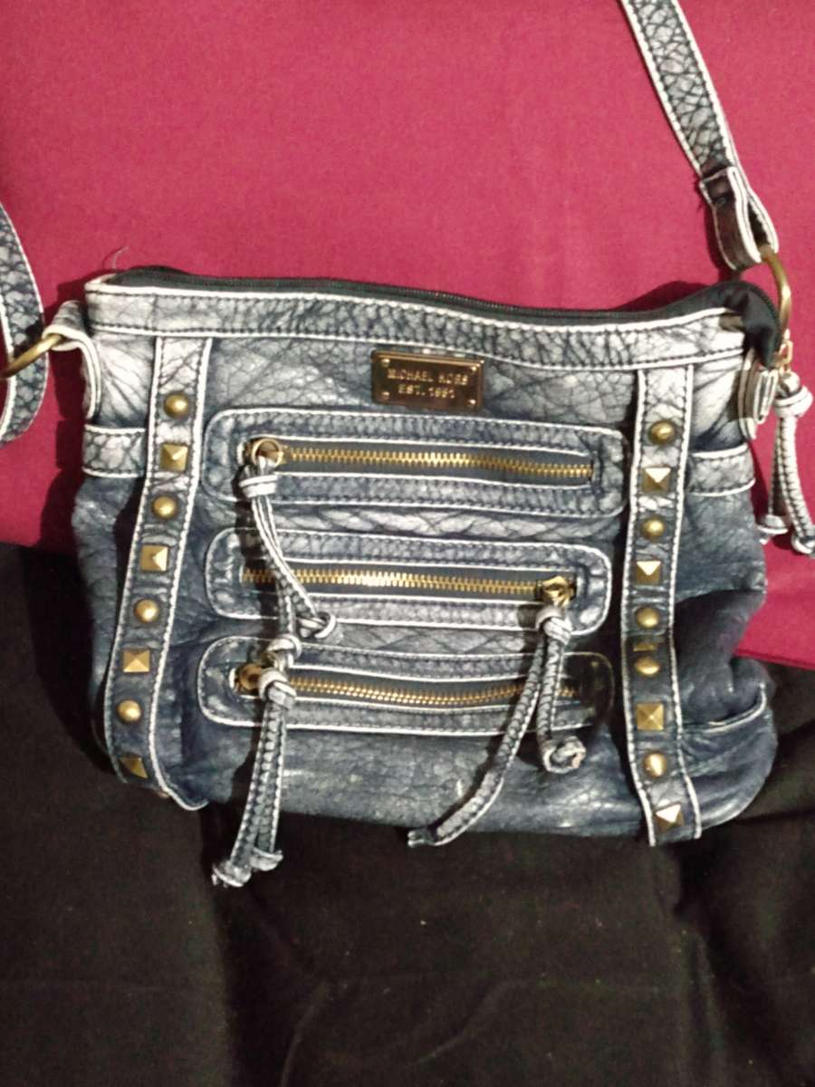 MICHAEL KORS BLUE CROSSBODY