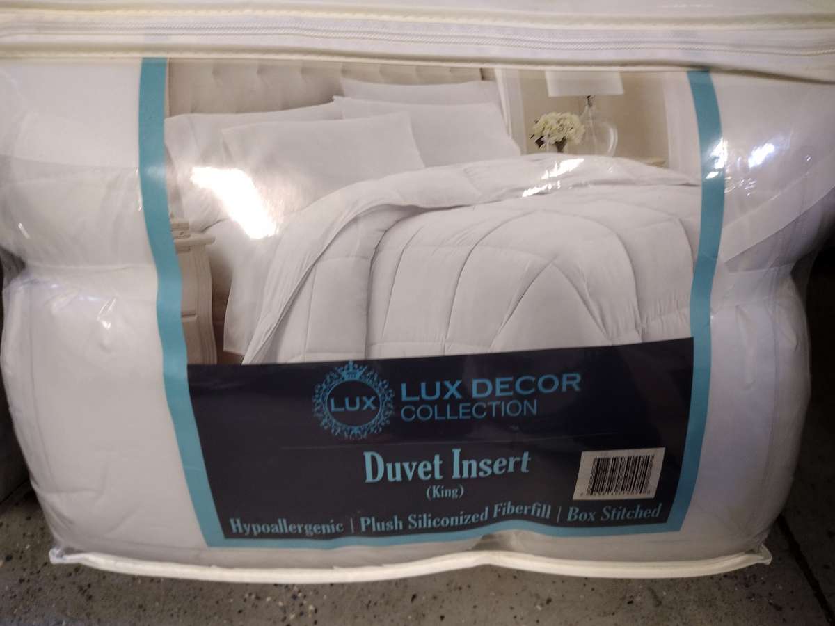 BRAND NEW KING MATTRESS BUNDLE