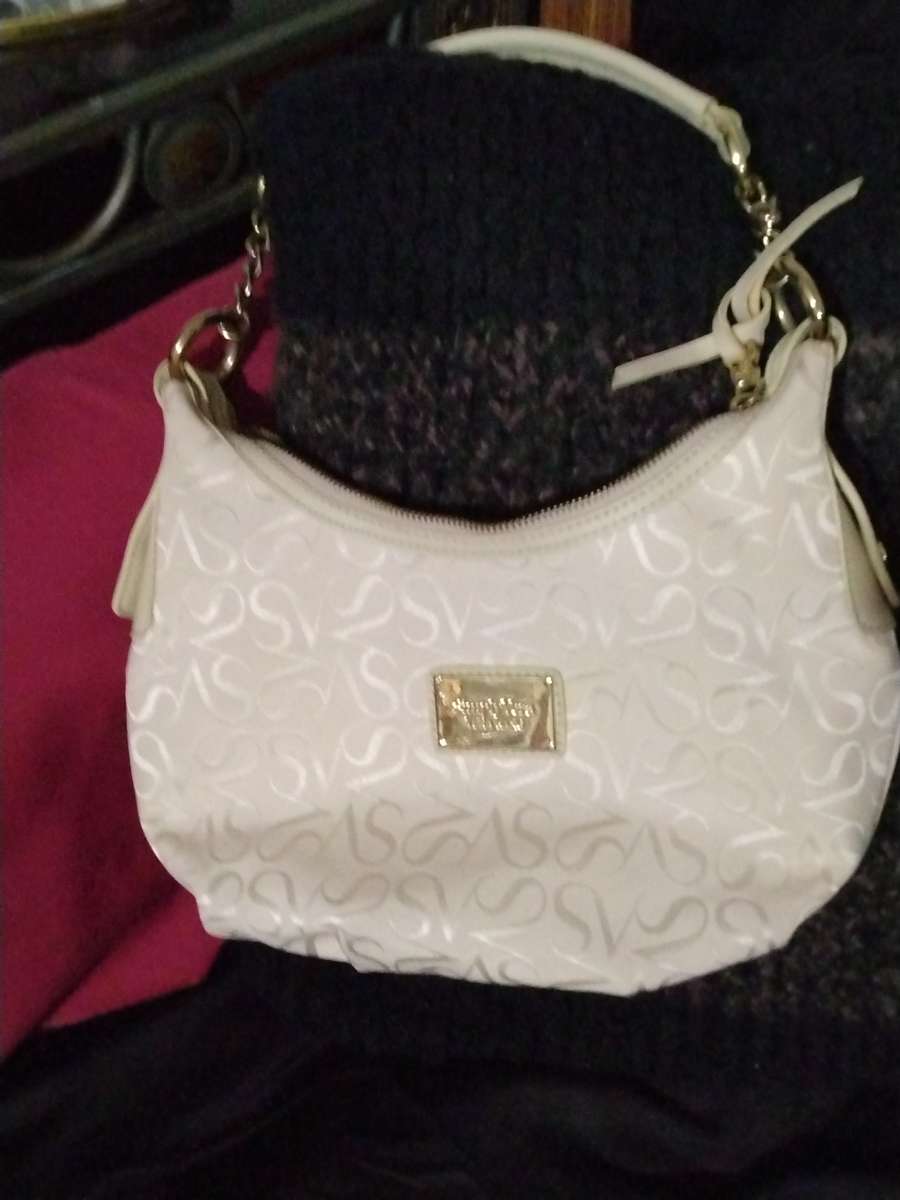 SIMPLY VERA VERA WANG WHITE CANVAS HANDBAG