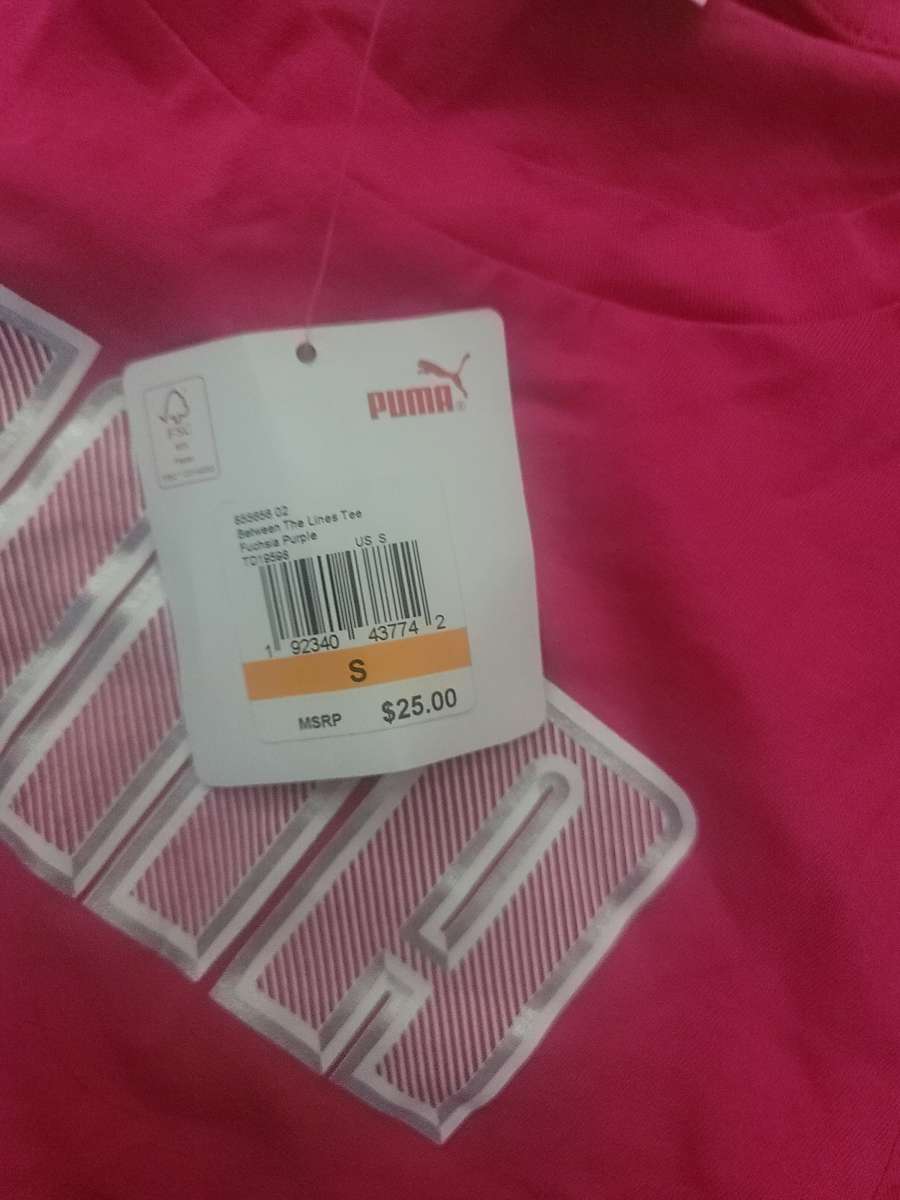 pink puma womans Tshirt NWT size small