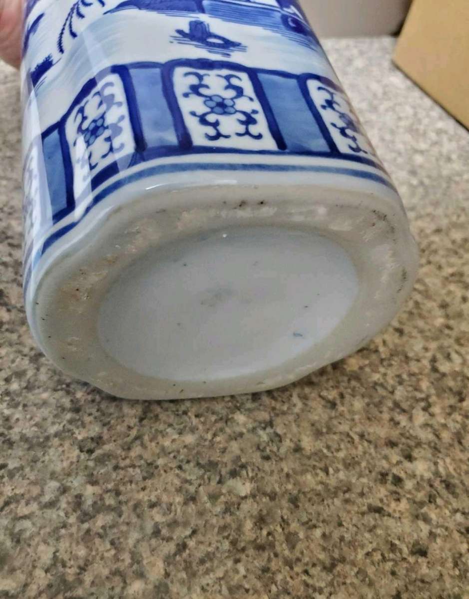 Blue  White PORCELAIN Vase