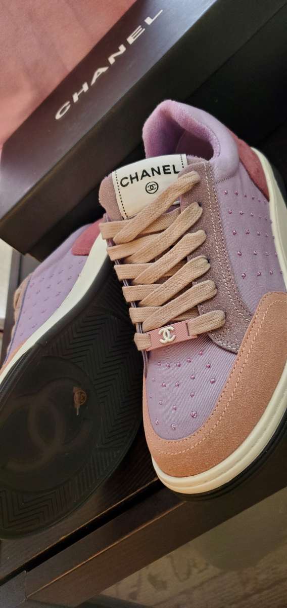 Lavander shoes size 7