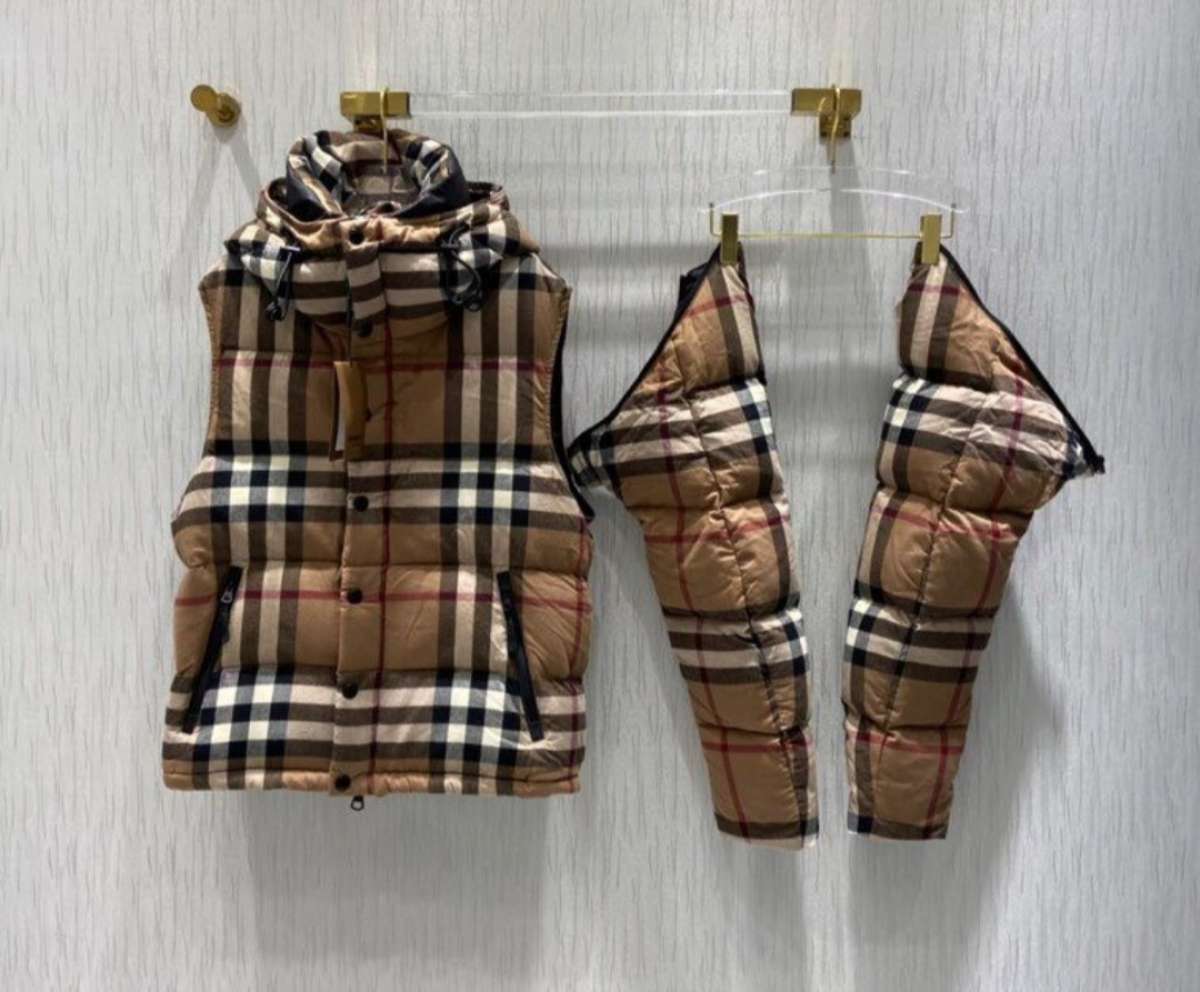 Burberry puff coat