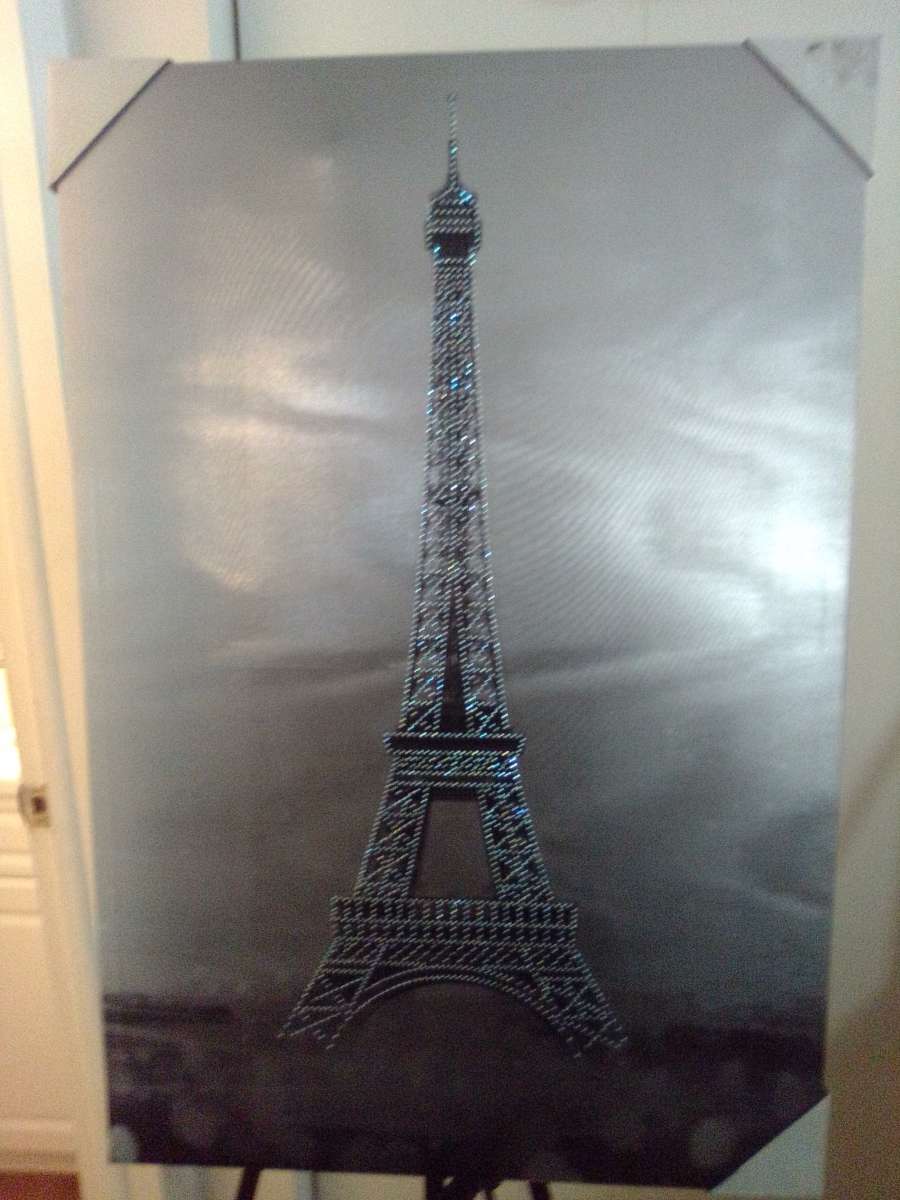 effiel tower painting on canvas