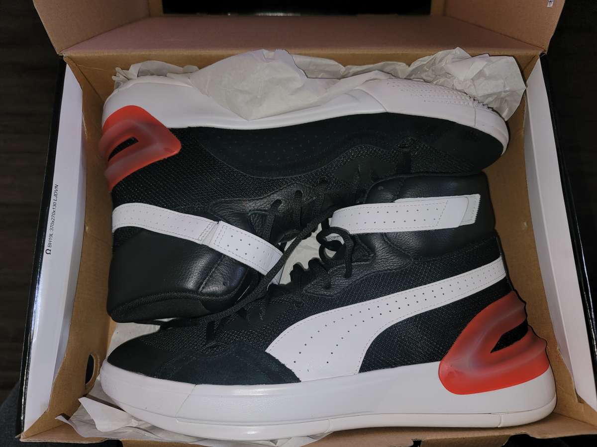 PUMA Sky Modern Sneakers