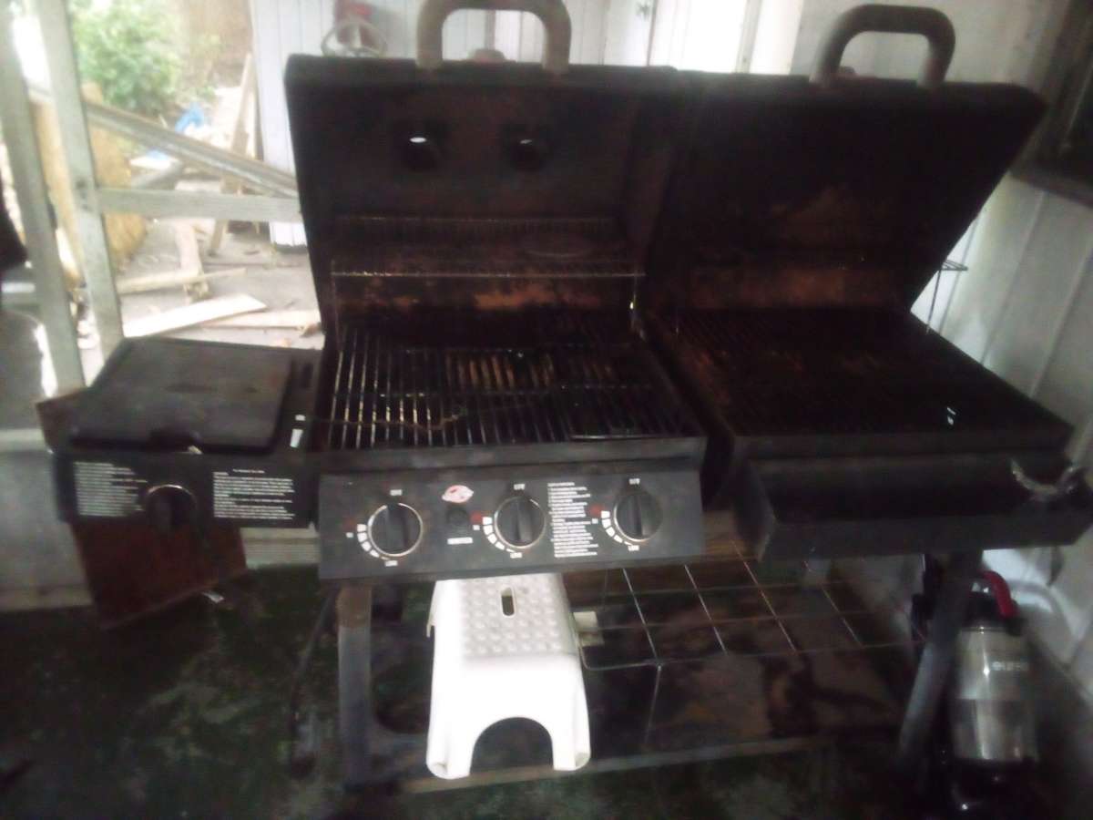 Char Griller and Smoker