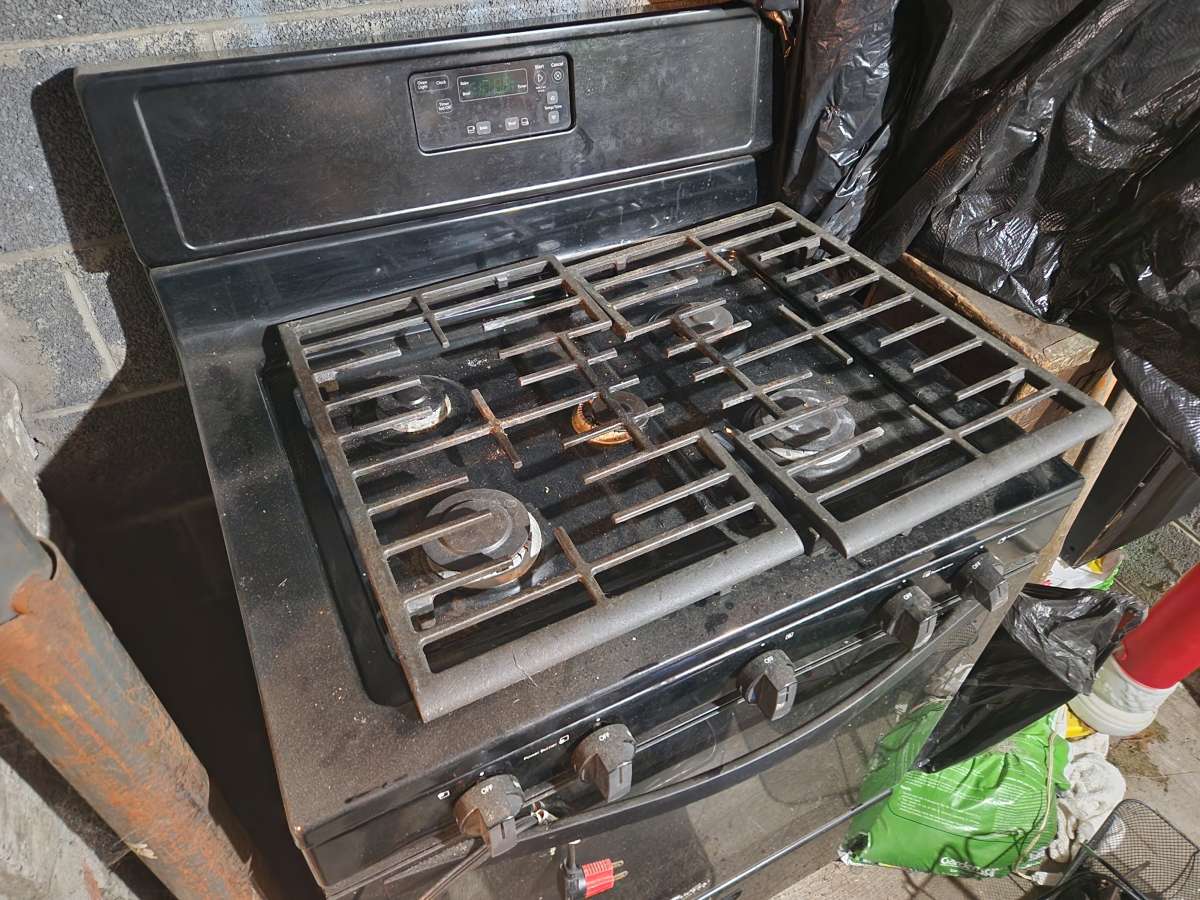 worlpool gas stove
