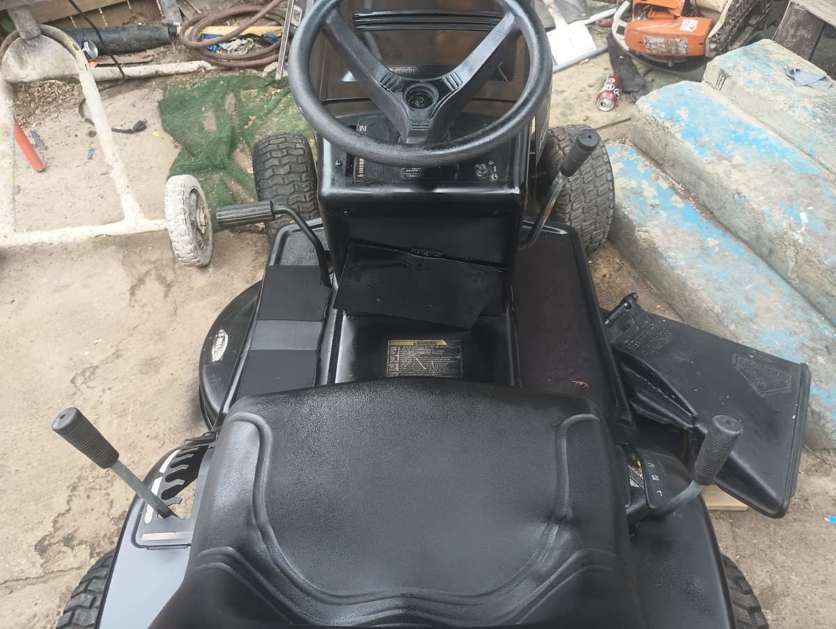 Murray 5 speed mower