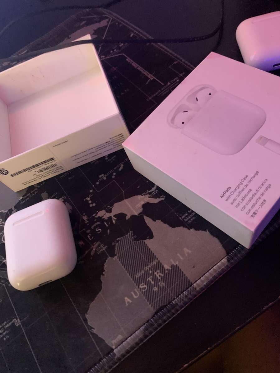 AirPods second generation