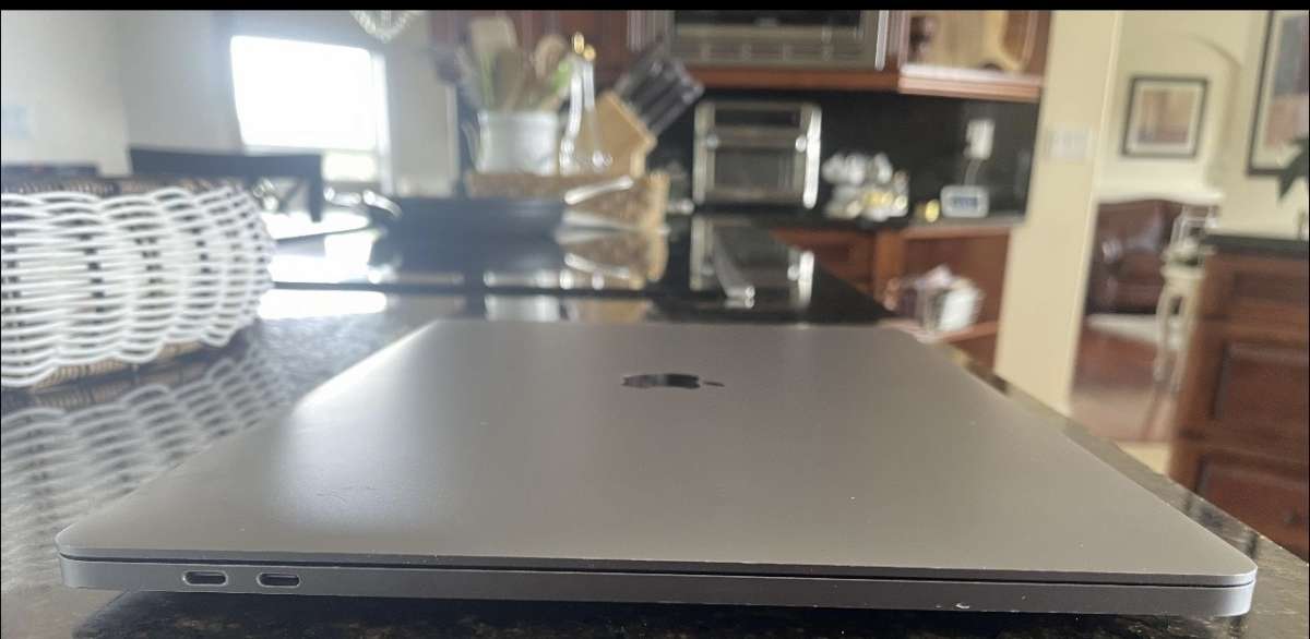 apple macbook pro