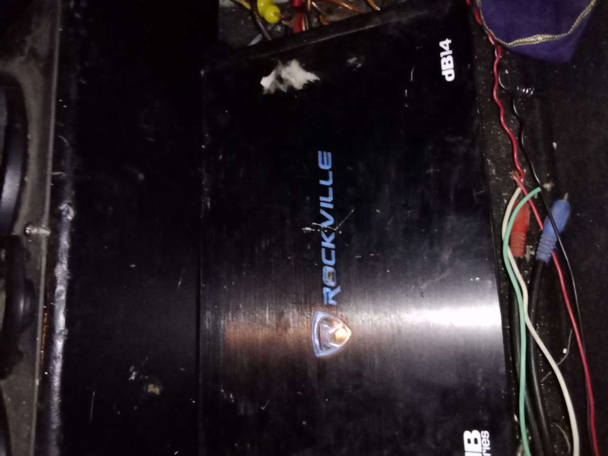 Rockville 4000wat amp db14