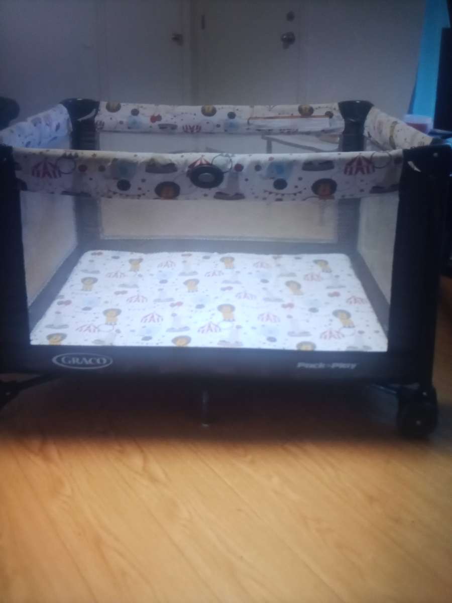 baby pen