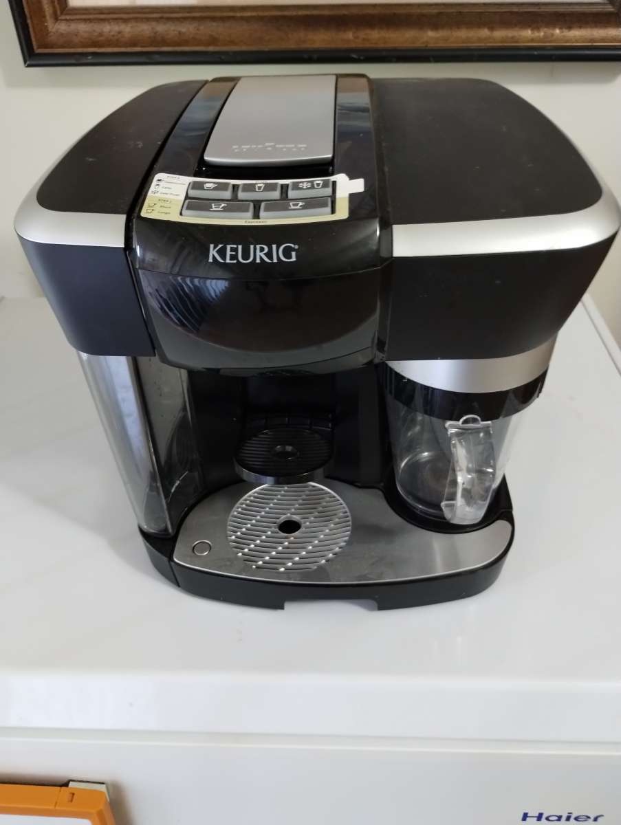 Keurig Lavazza Rivo Cappuccino Espresso machine
