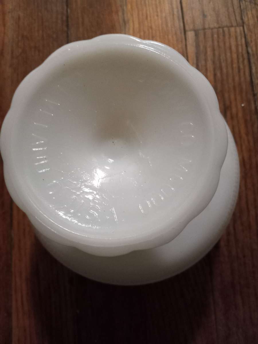 Vintage EO Brody milk glass compote M6000