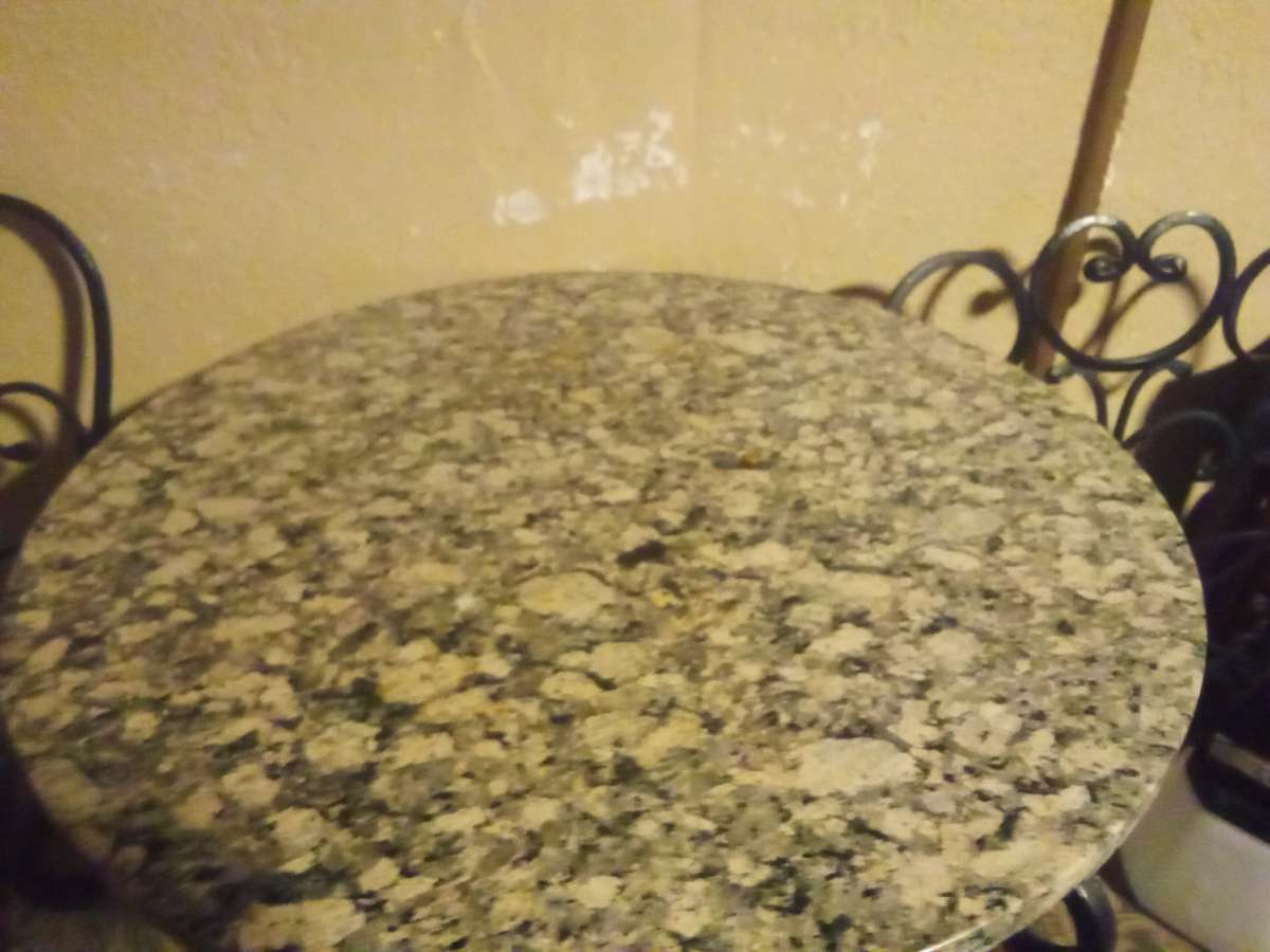 Bistro type Wrought Iron Table w Chairs