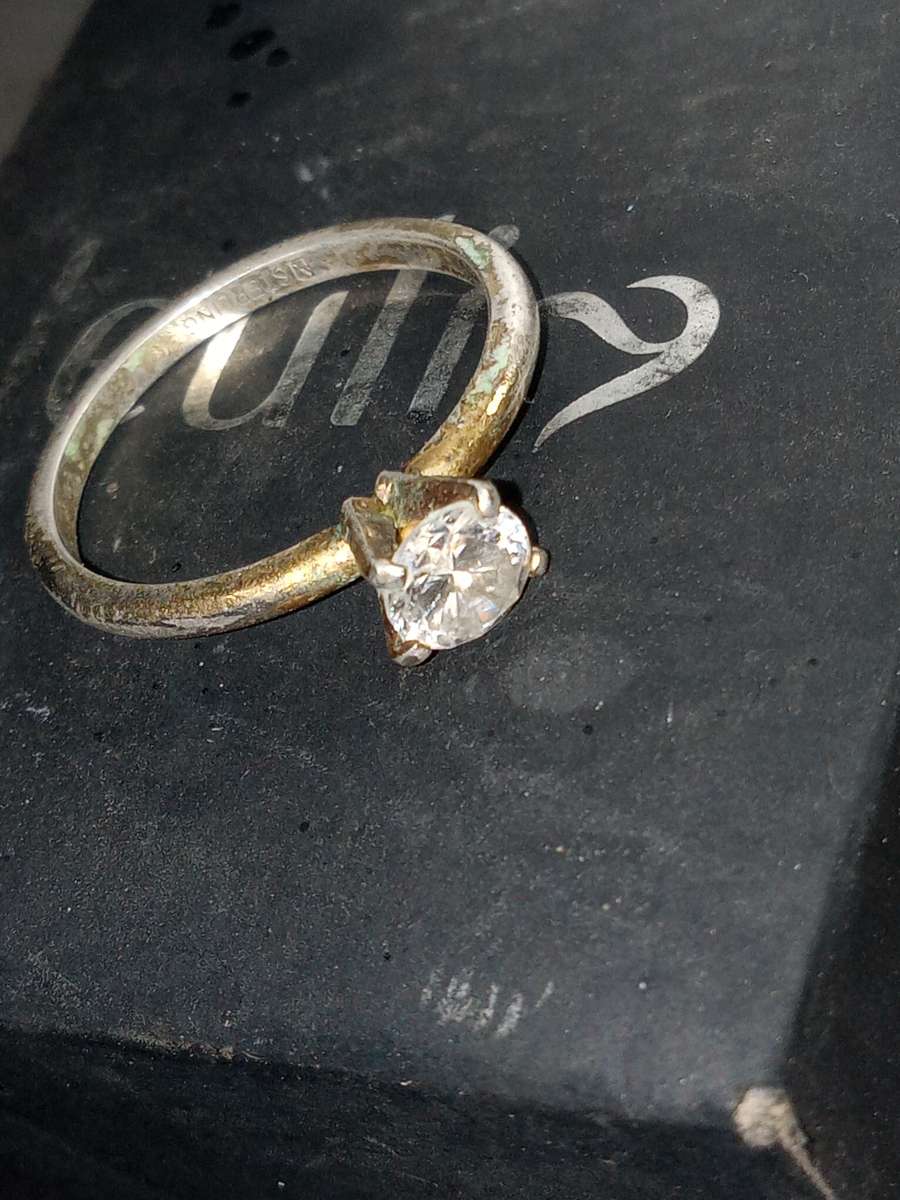 stirling silver diamond ring