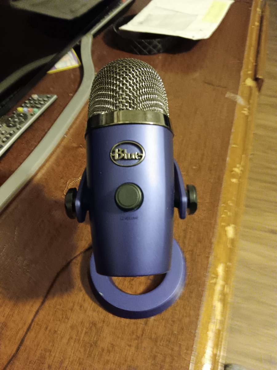 blue microphones yeti nano