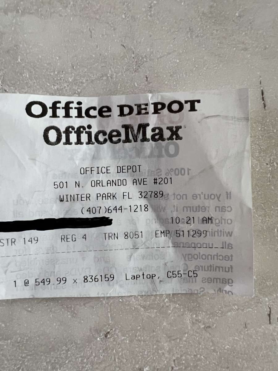 Toshiba C55C5 i3 intel laptop barely used in box