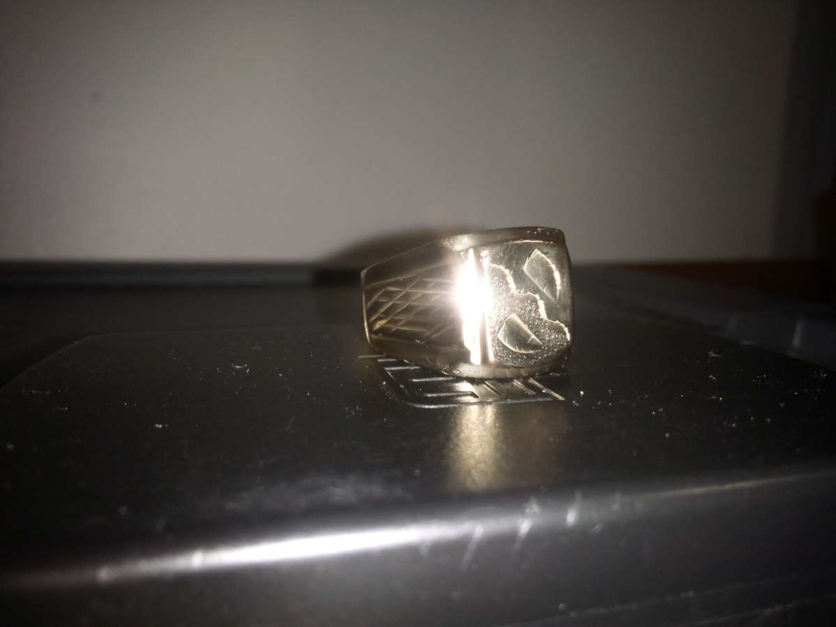 15g mens 18k stamped gold ring