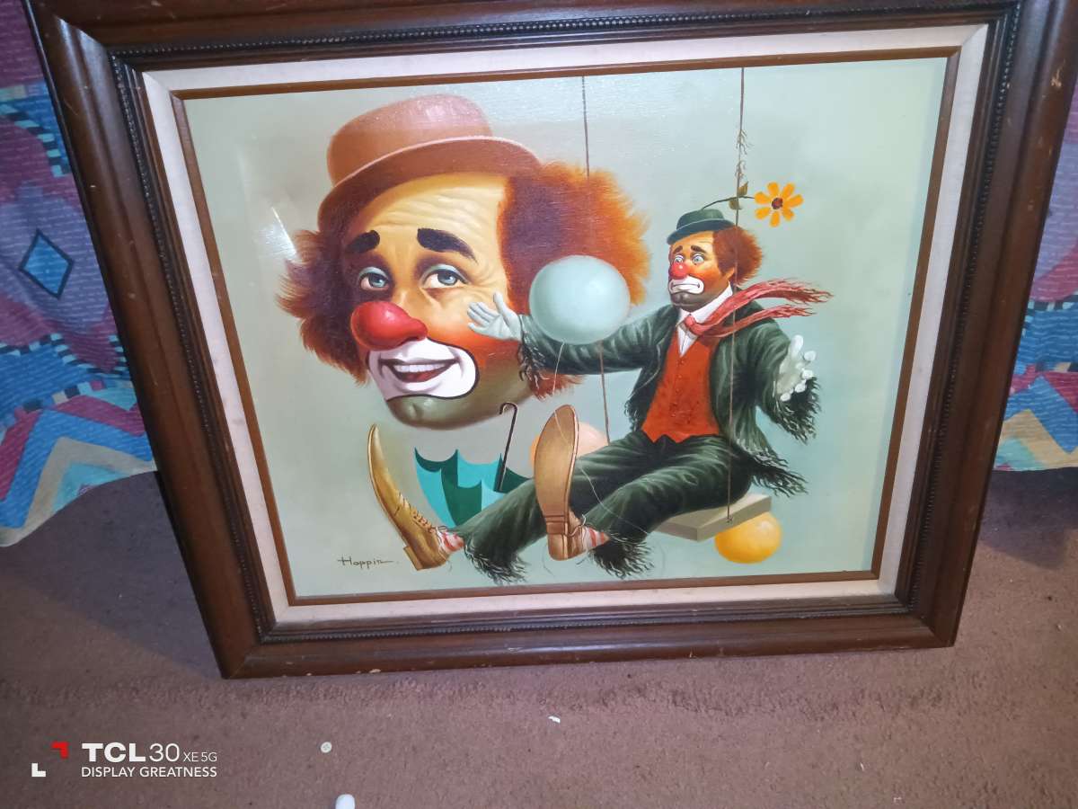 clown painting