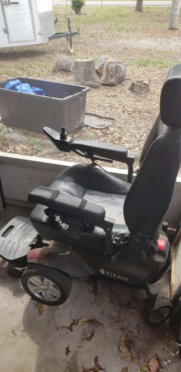 Titan Scooter and electric lift