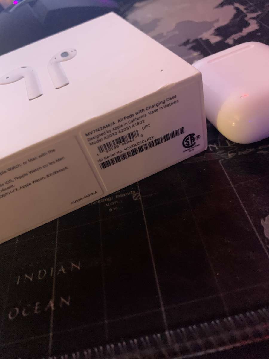 AirPods second generation