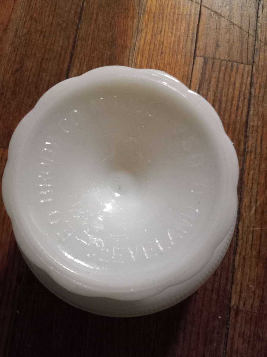 Vintage EO Brody milk glass compote M6000