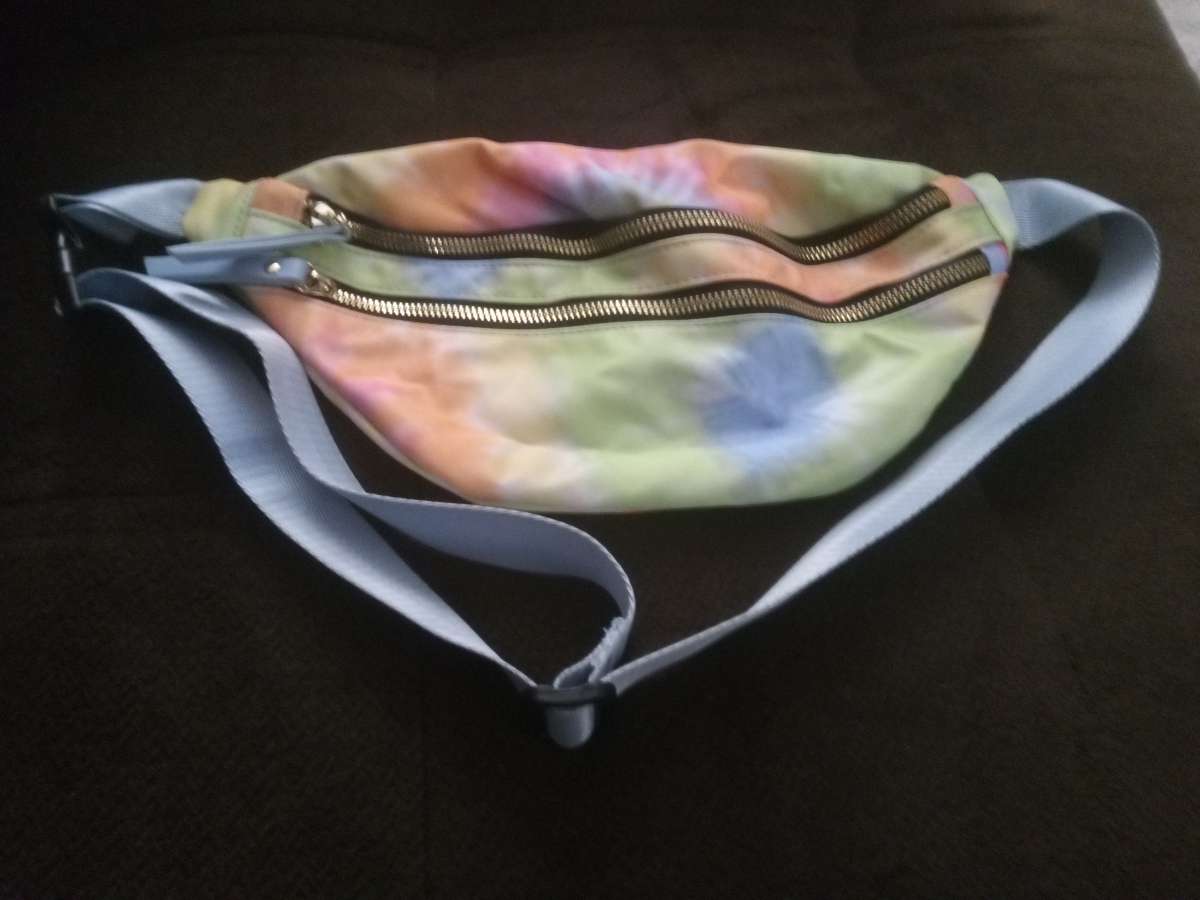 fanny pack