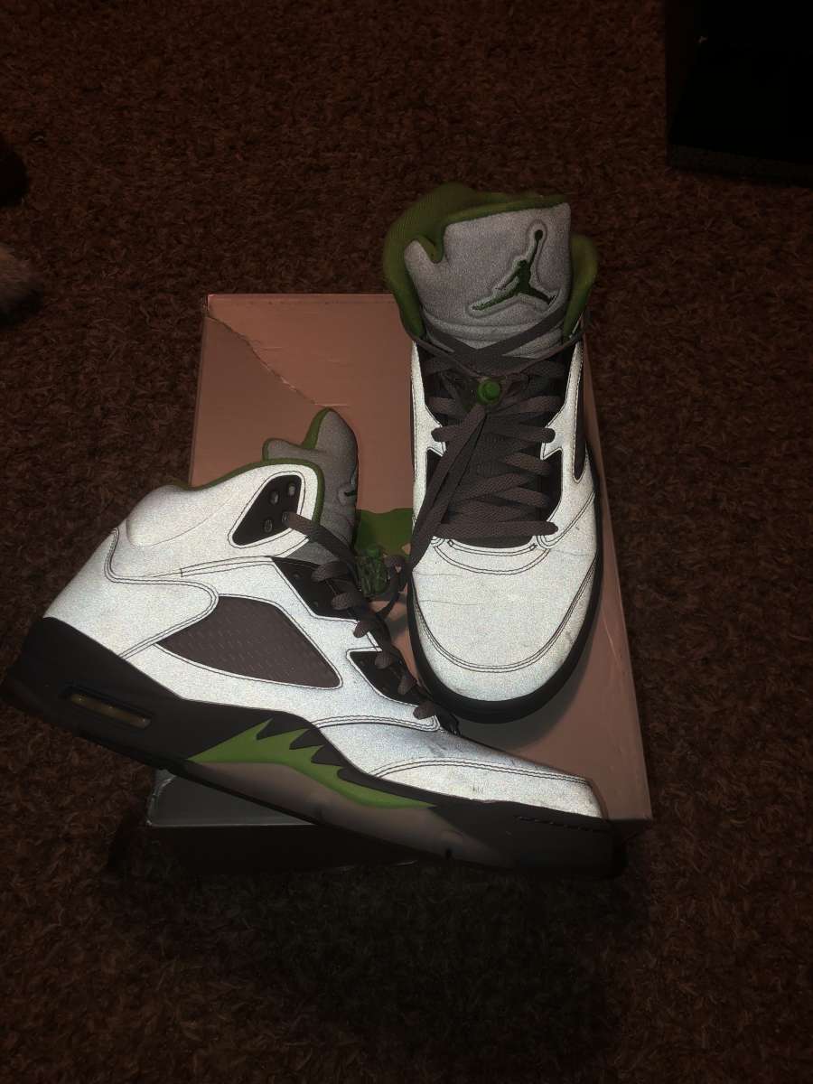 All Size Q12 Jordans