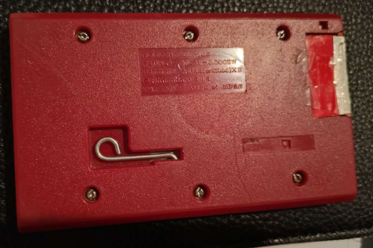 1983 MARIOS CEMENT FACTORY GAME 100 obo